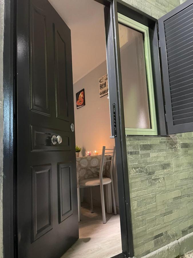 Mary House Spacca Napoli Экстерьер фото