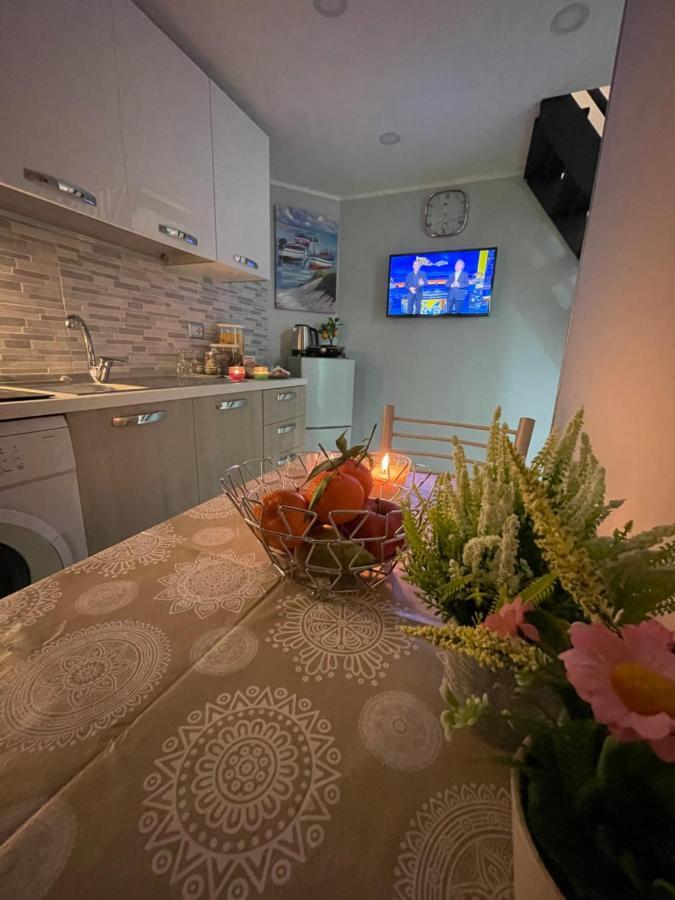 Mary House Spacca Napoli Экстерьер фото